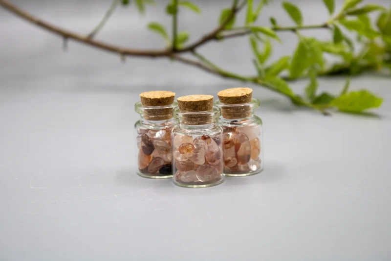 Mini Glas Flaske m. Chips - Ild Kvarts - SoulCandy.dk