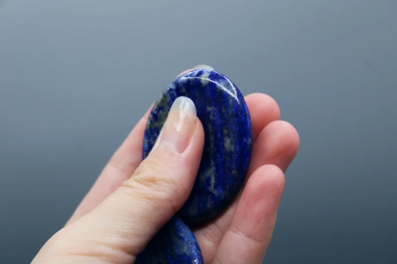 Lapis Lazuli Worrystone (2)