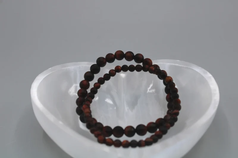 Rød Tigerøje Armbånd (2)
